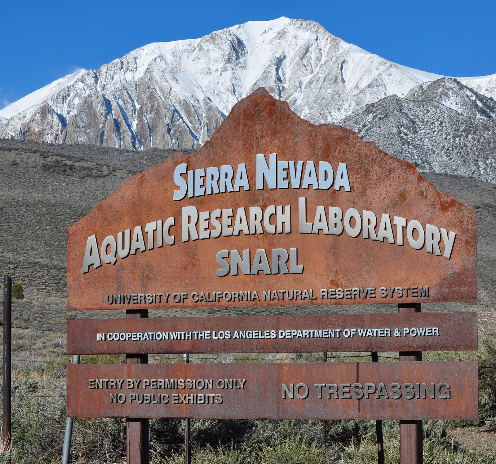 Sierra Nevada Aquatic Research Laboratory (SNARL) sign 