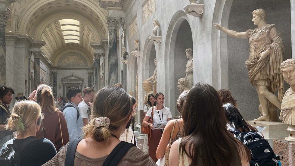 Students at an art gallery in Rome